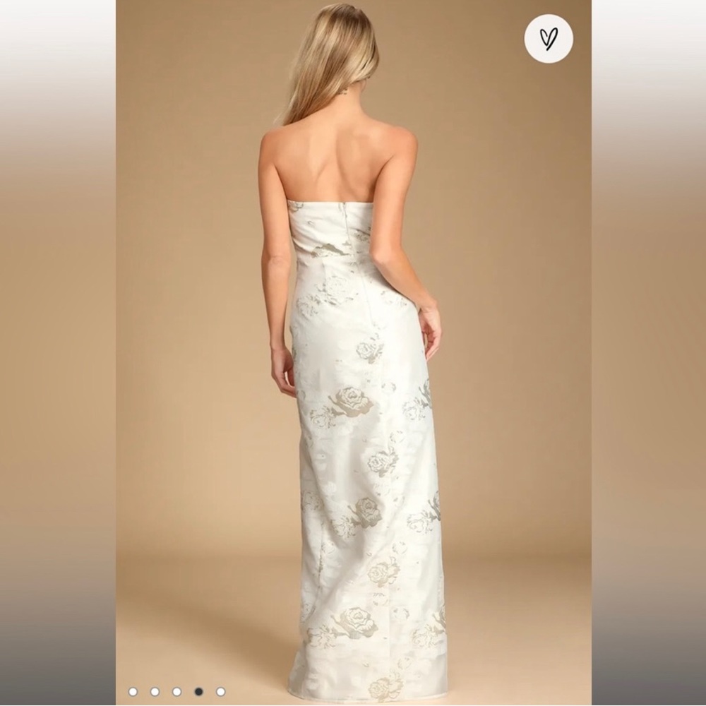 NWT Lulu’s Cultivated Love White Floral Jacquard Strapless Maxi Dress, Size M - Picture 4 of 10